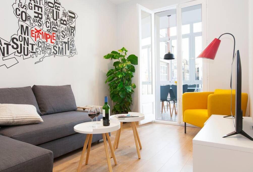Perfectly Located 4-bed 4-bath In 2-1 Apartamento *